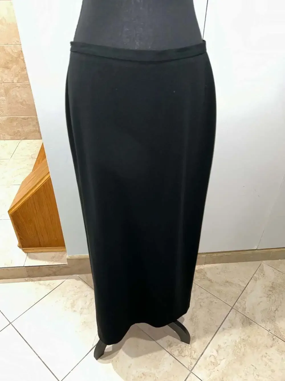 Jones New York Maxi Skirt Size 8 Black Long Solid Formal